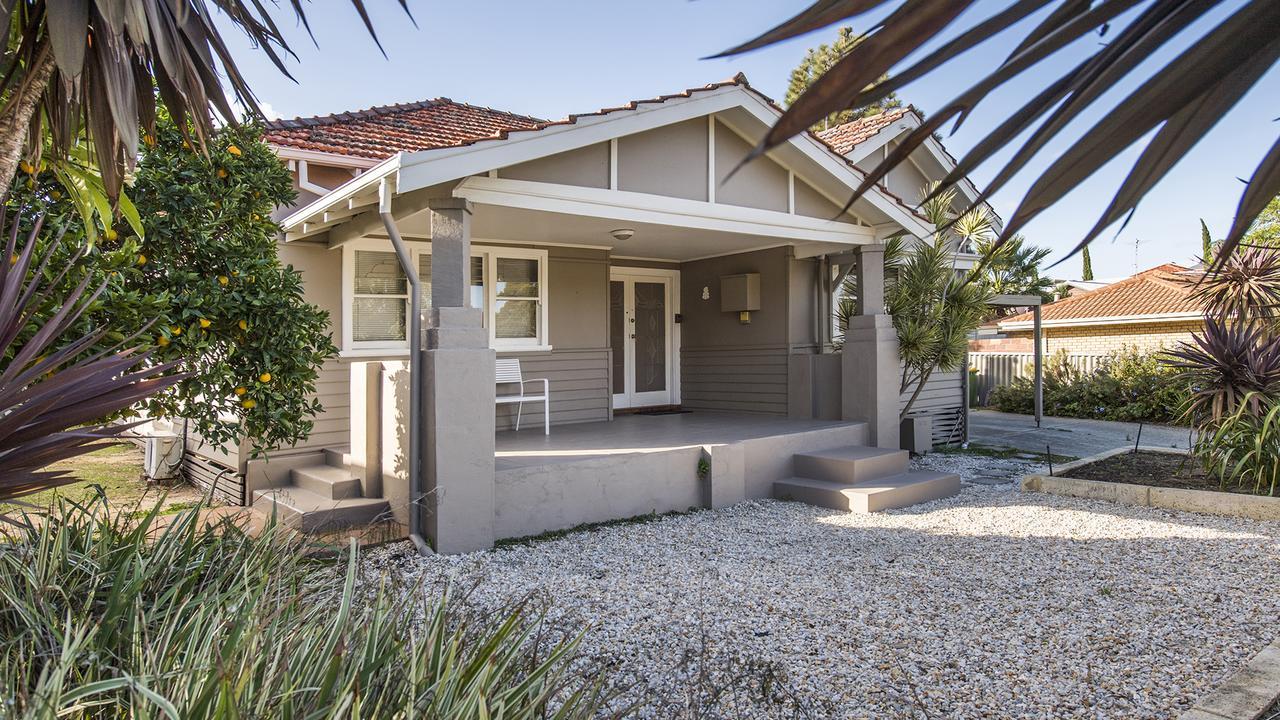 Leisurely Manor - Spacious Three Bedroom Home In Fremantle Exterior photo